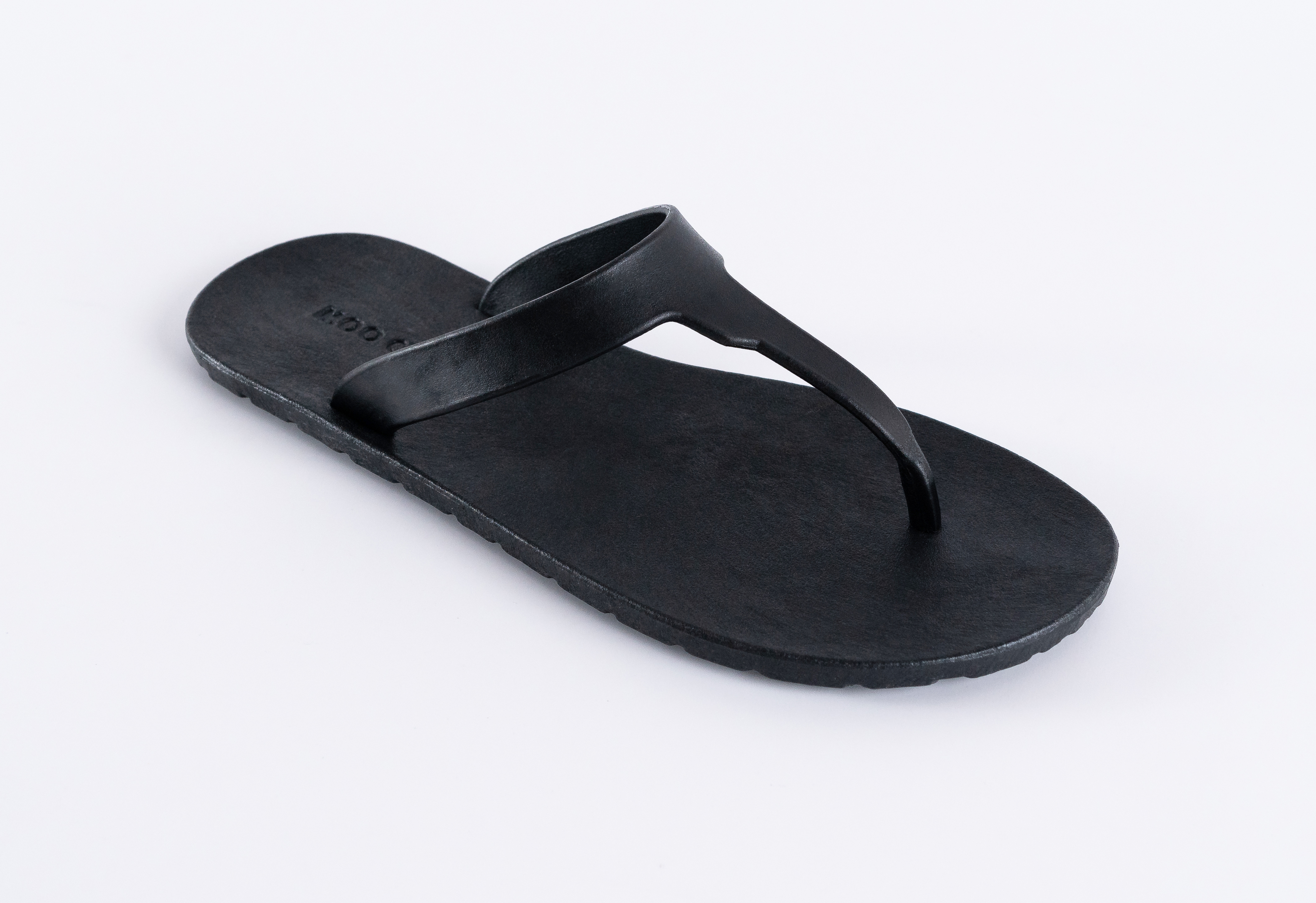 MOO CHUU MC 11 - THONGS